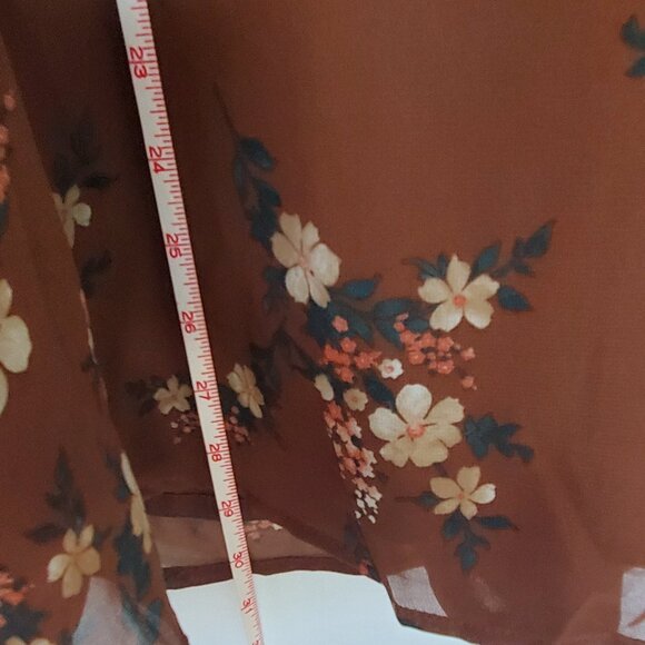 Women's Brown Floral Blouse Sz. 2X - Picture 5 of 6